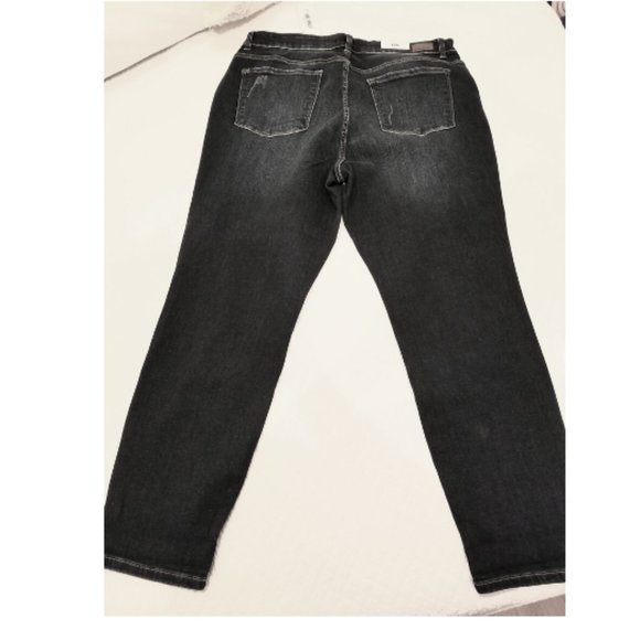 Plus/Reg Judy Blue Dark Tapered Slim Fit Jeans 2.0 - Picture 3 of 4